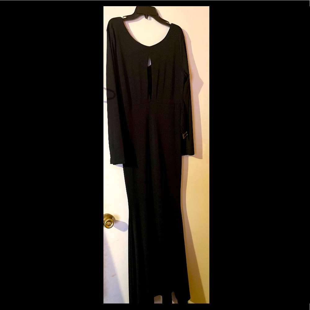 Black formal Dress